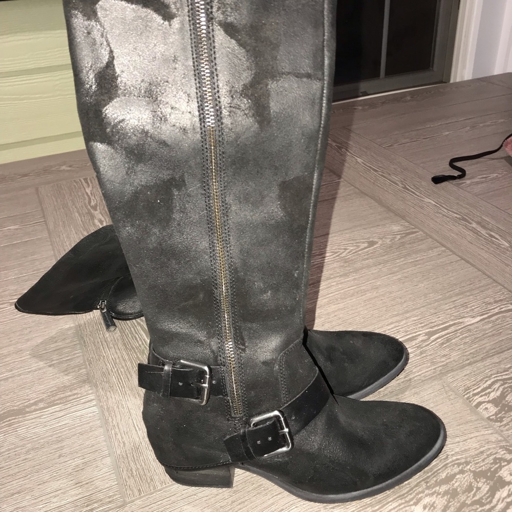 Donald Pliner Devi black boots